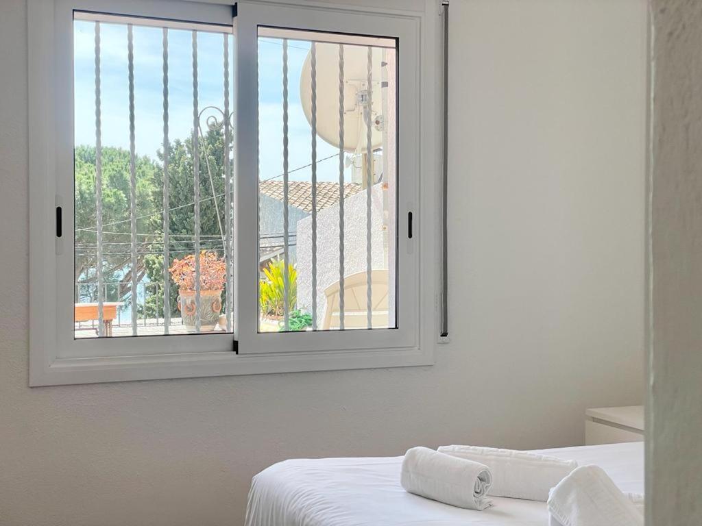 Apartamento Familiar En Canyelles Roses Zewnętrze zdjęcie